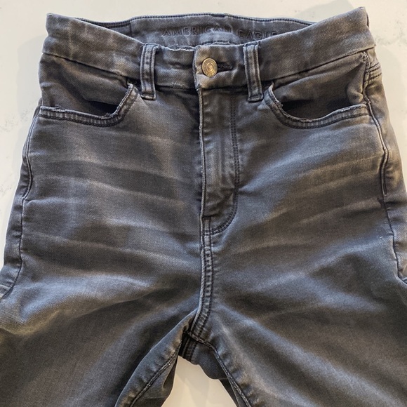 American Eagle NE(X)T LEVEL STRETCH Jeggings size 2 regular - Picture 2 of 7